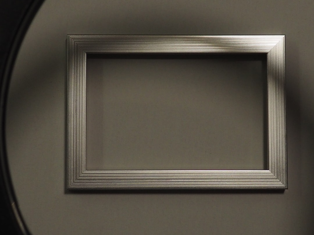 Photo window trim aluminum